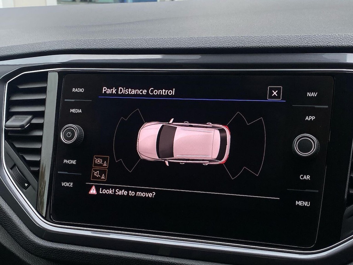 Used Volkswagen T-Roc 2021 for sale - 76490596: Photo 19