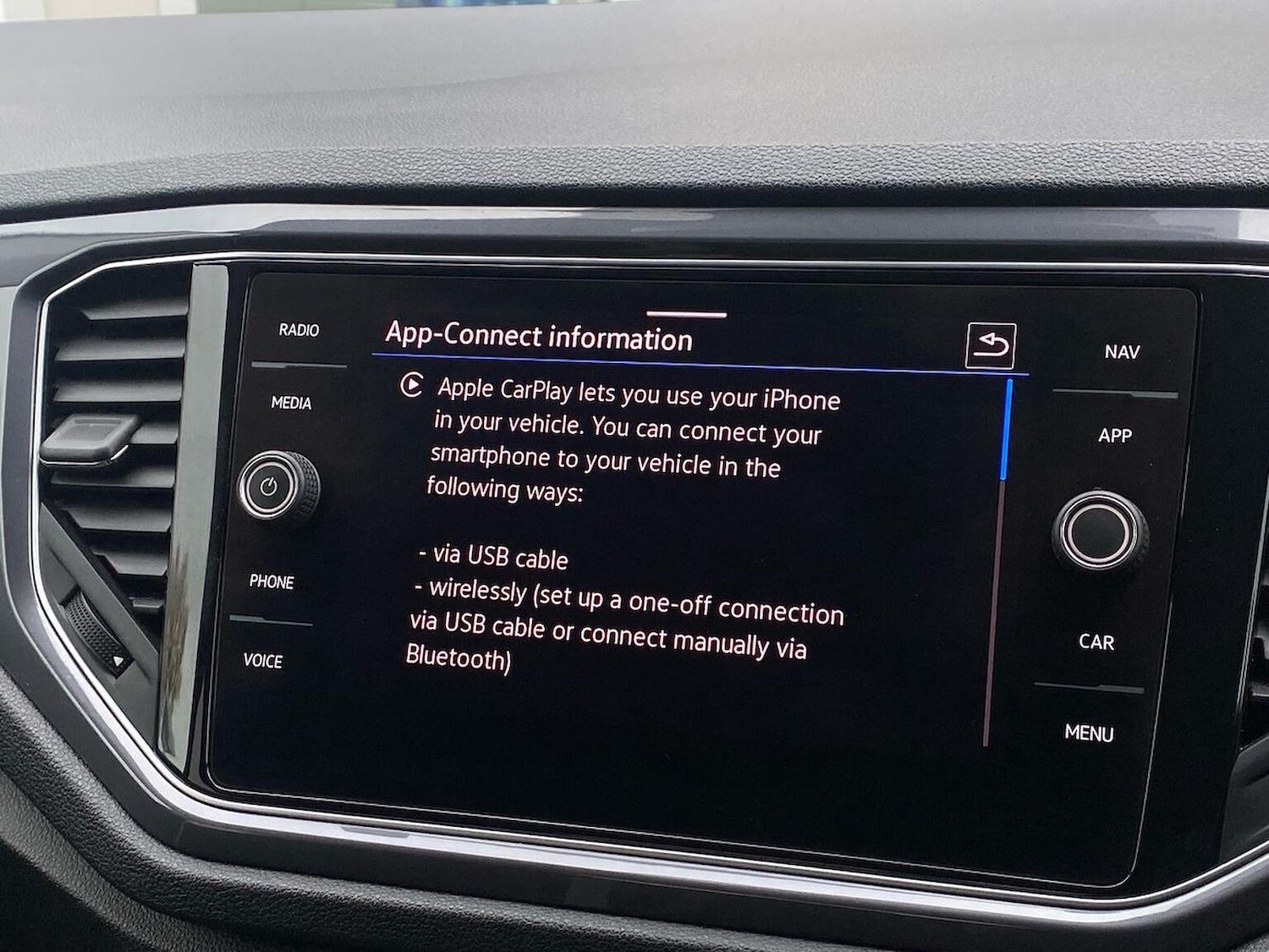 Used Volkswagen T-Roc 2021 for sale - 76490596: Photo 21