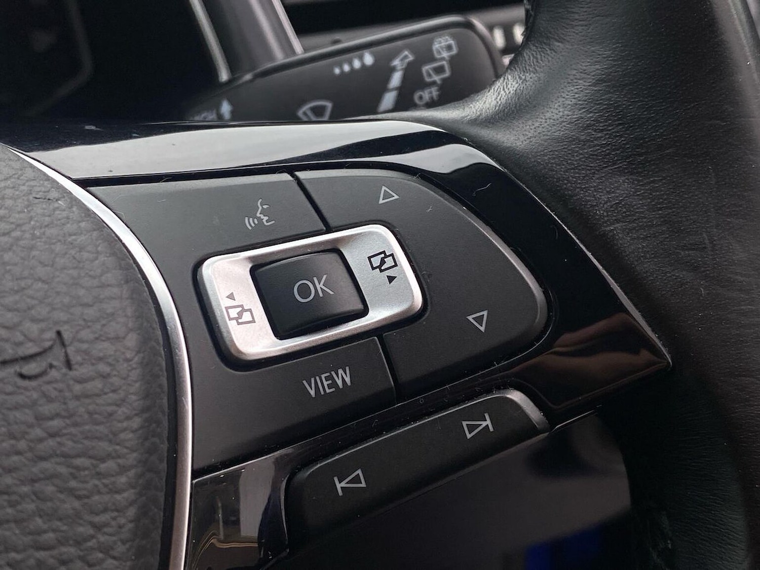 Used Volkswagen T-Roc 2021 for sale - 76490596: Photo 22