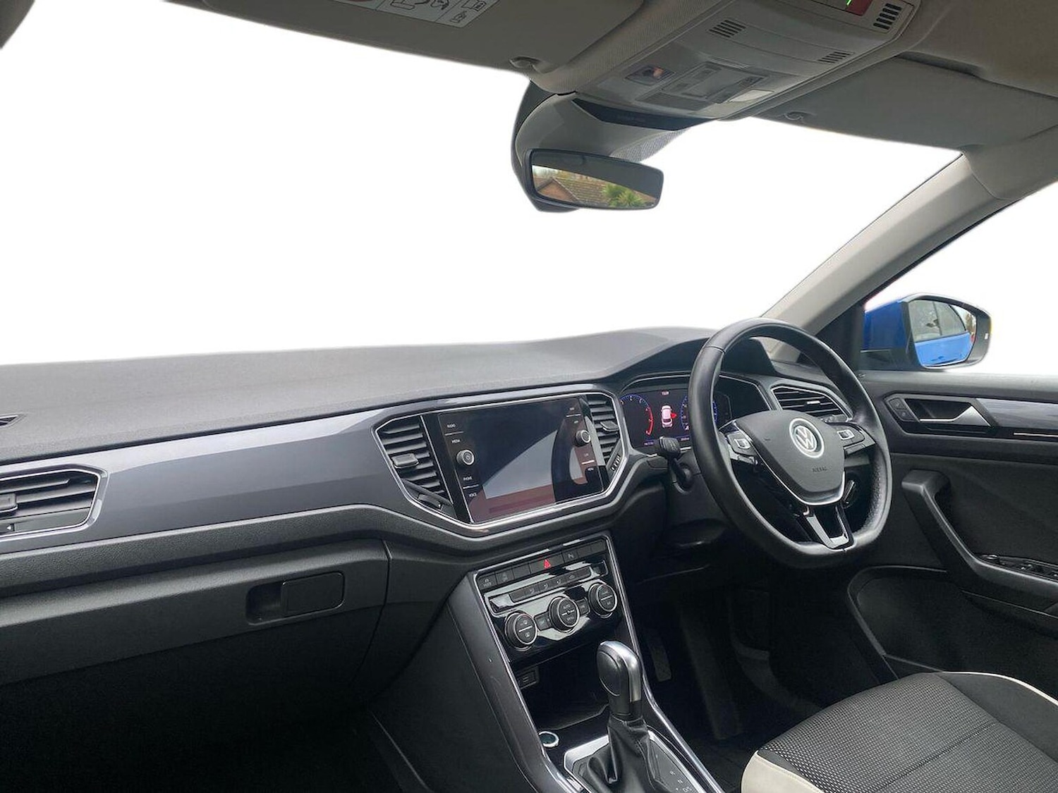 Used Volkswagen T-Roc 2021 for sale - 76490596: Photo 7