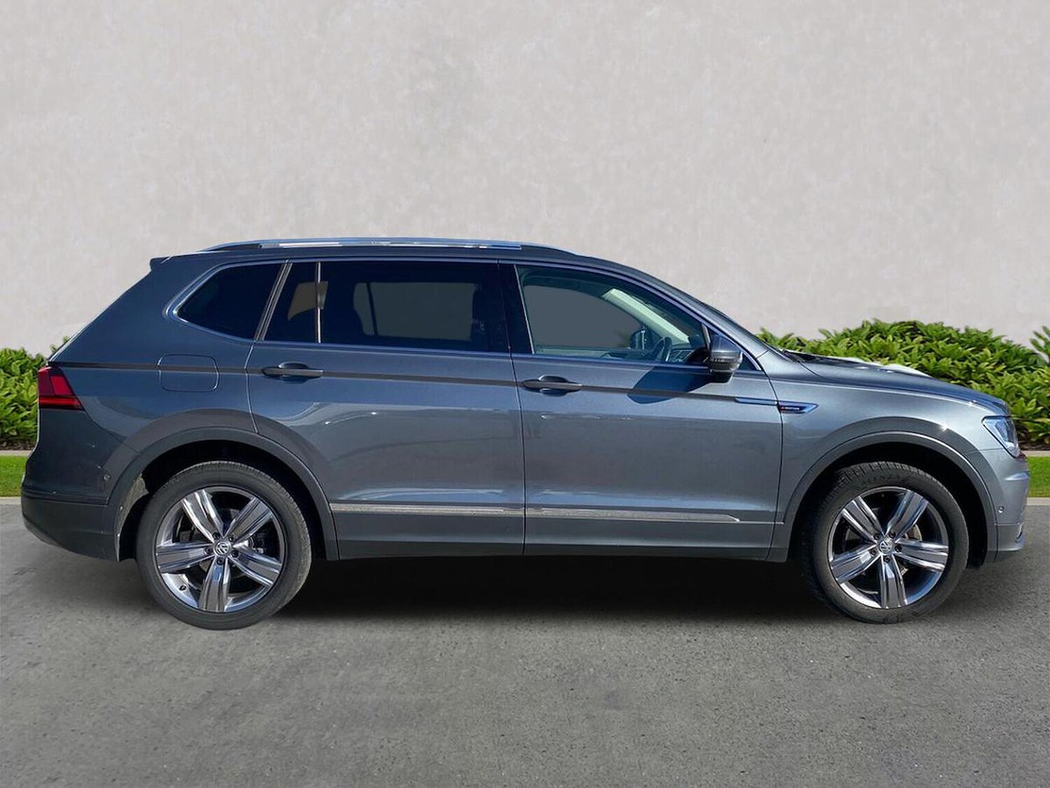 Used Volkswagen Tiguan Allspace 2020 for sale - 76026128: Photo 3