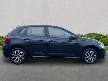 Used Volkswagen Polo 2022 for sale - 77901658: Photo