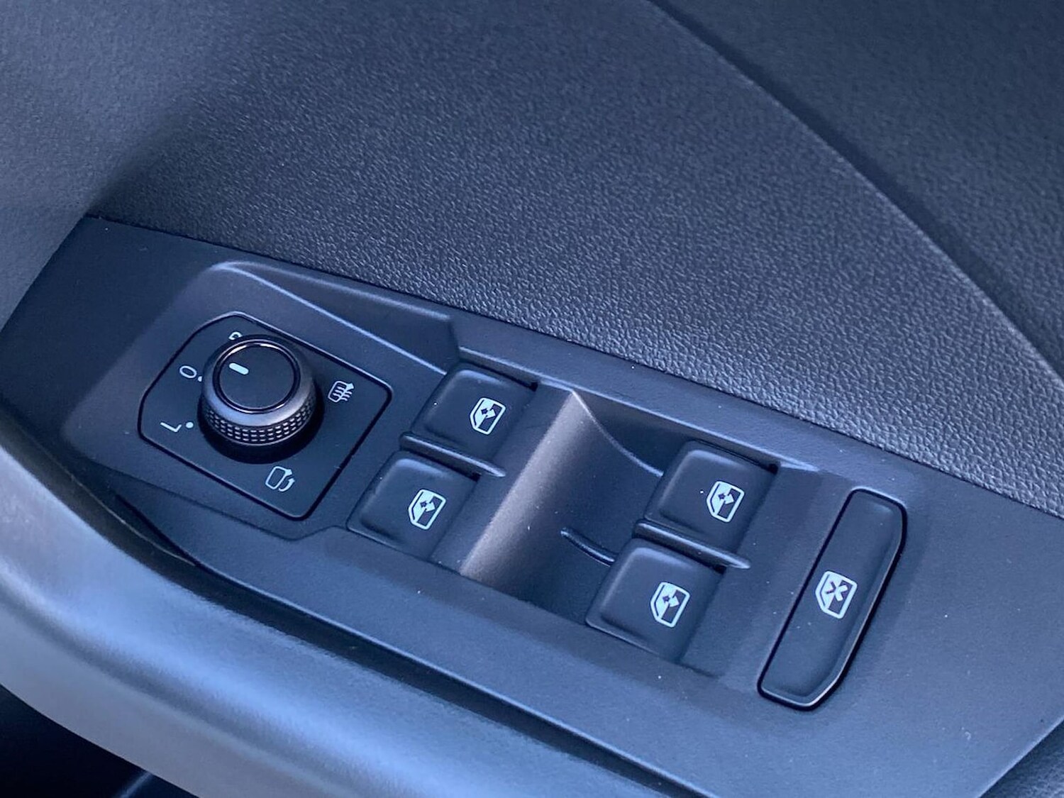 Used Volkswagen T-Cross 2025 for sale - 77487657: Photo 21