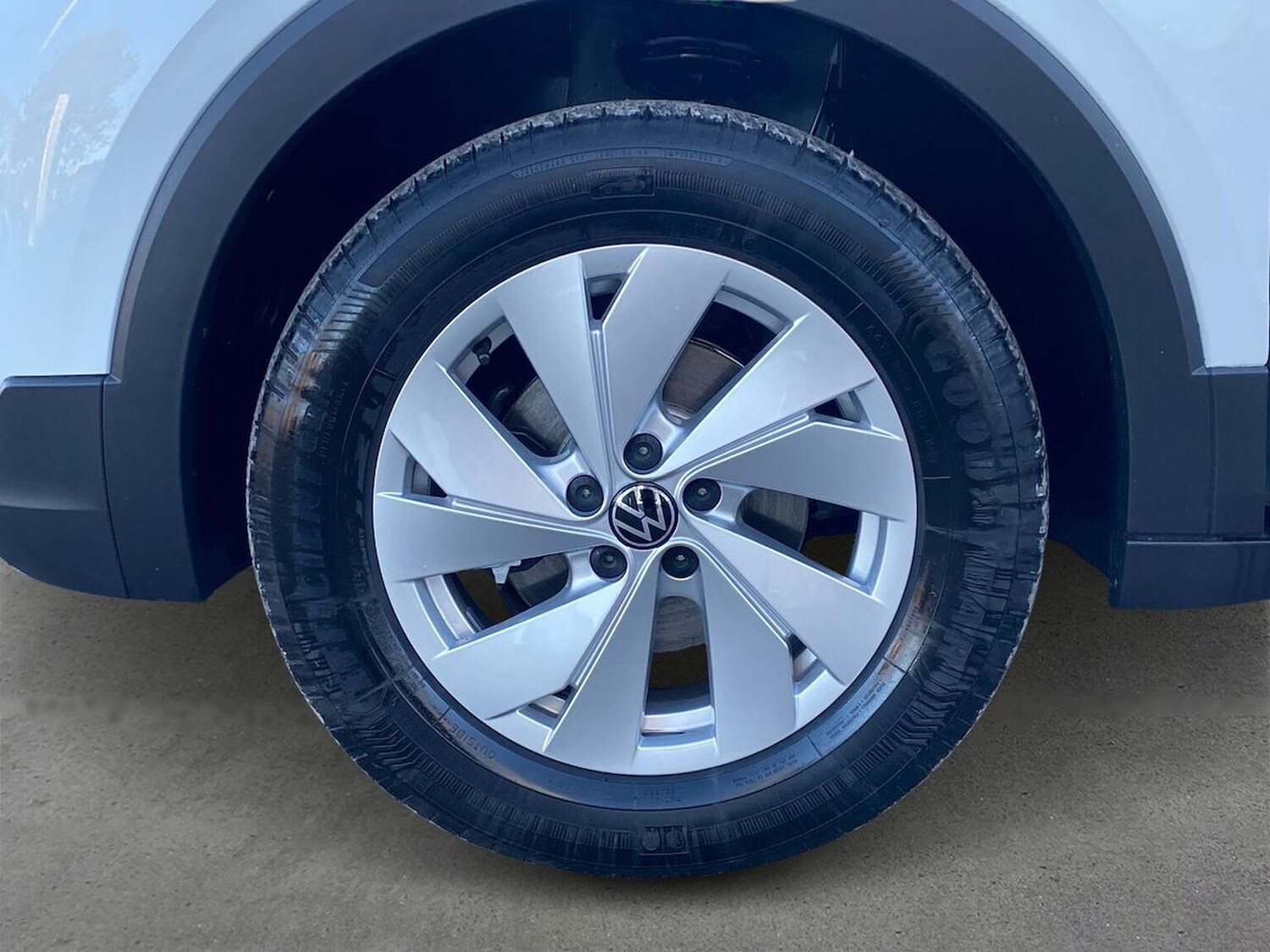 Used Volkswagen T-Cross 2025 for sale - 77487657: Photo 6