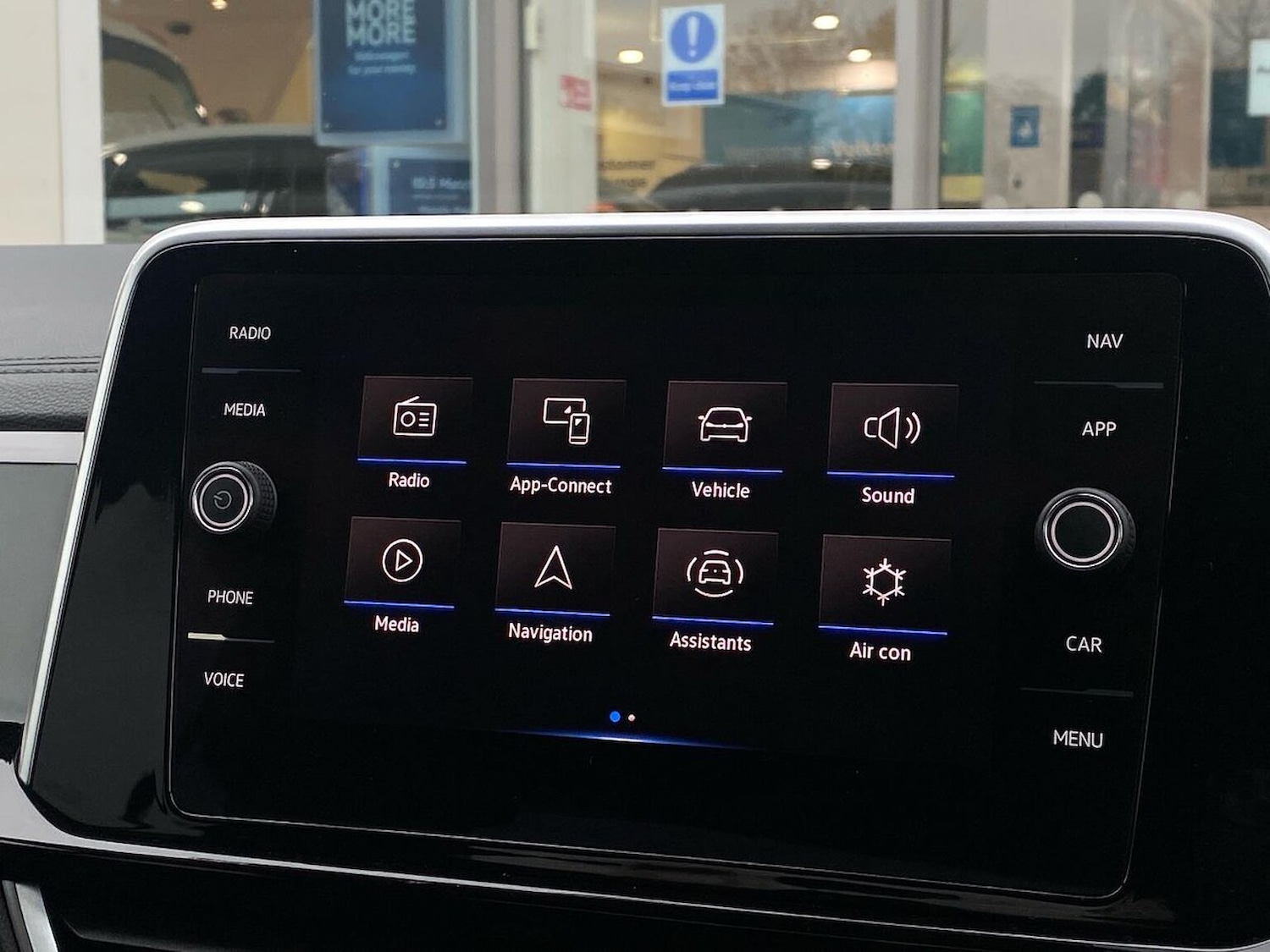 Used Volkswagen T-Roc 2023 for sale - 76490583: Photo 10