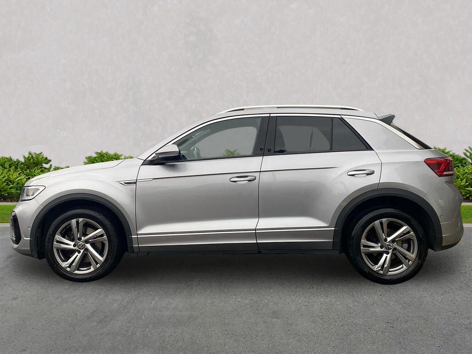 Used Volkswagen T-Roc 2023 for sale - 76490583: Photo 16