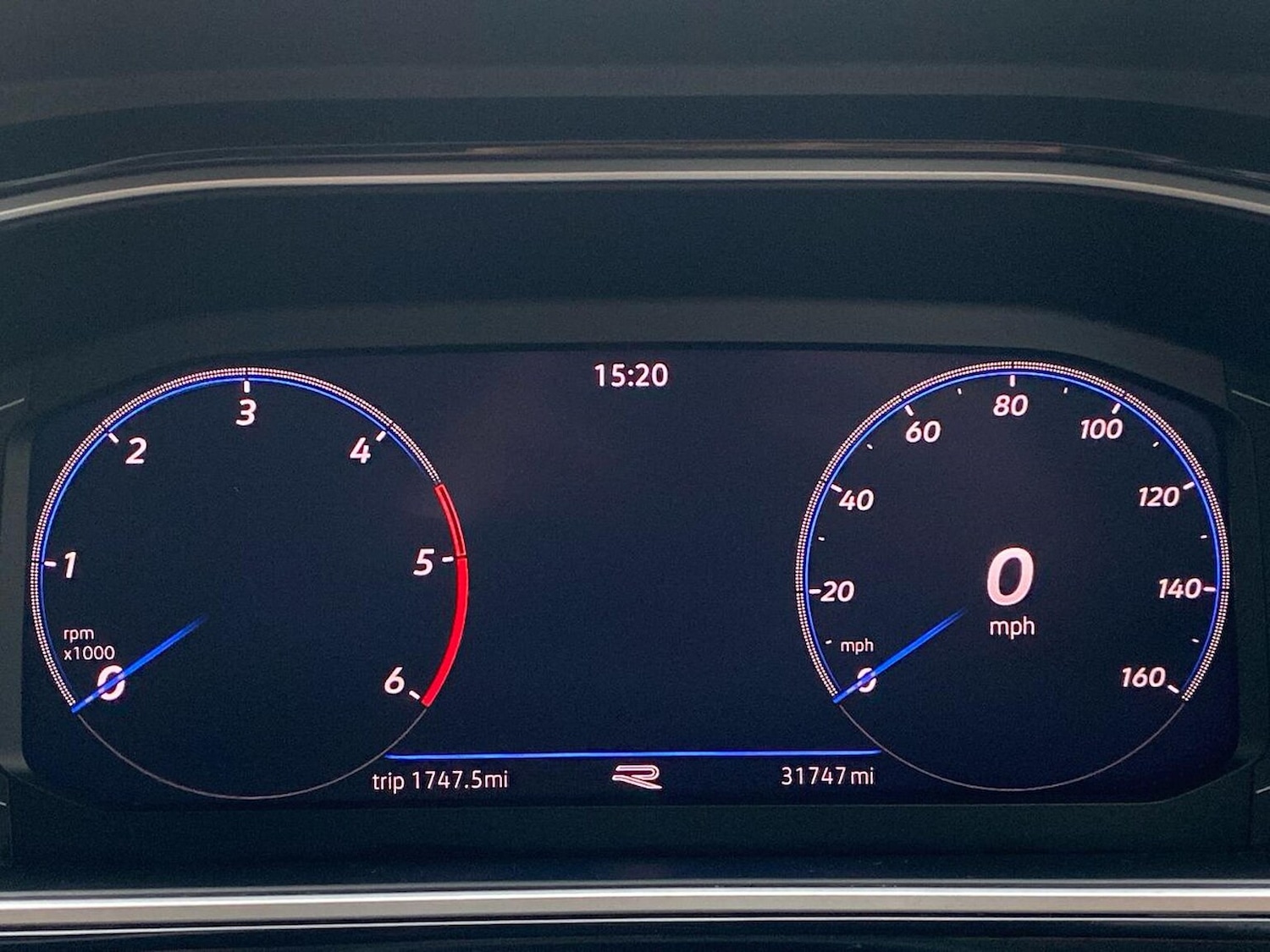 Used Volkswagen T-Roc 2023 for sale - 76490583: Photo 9