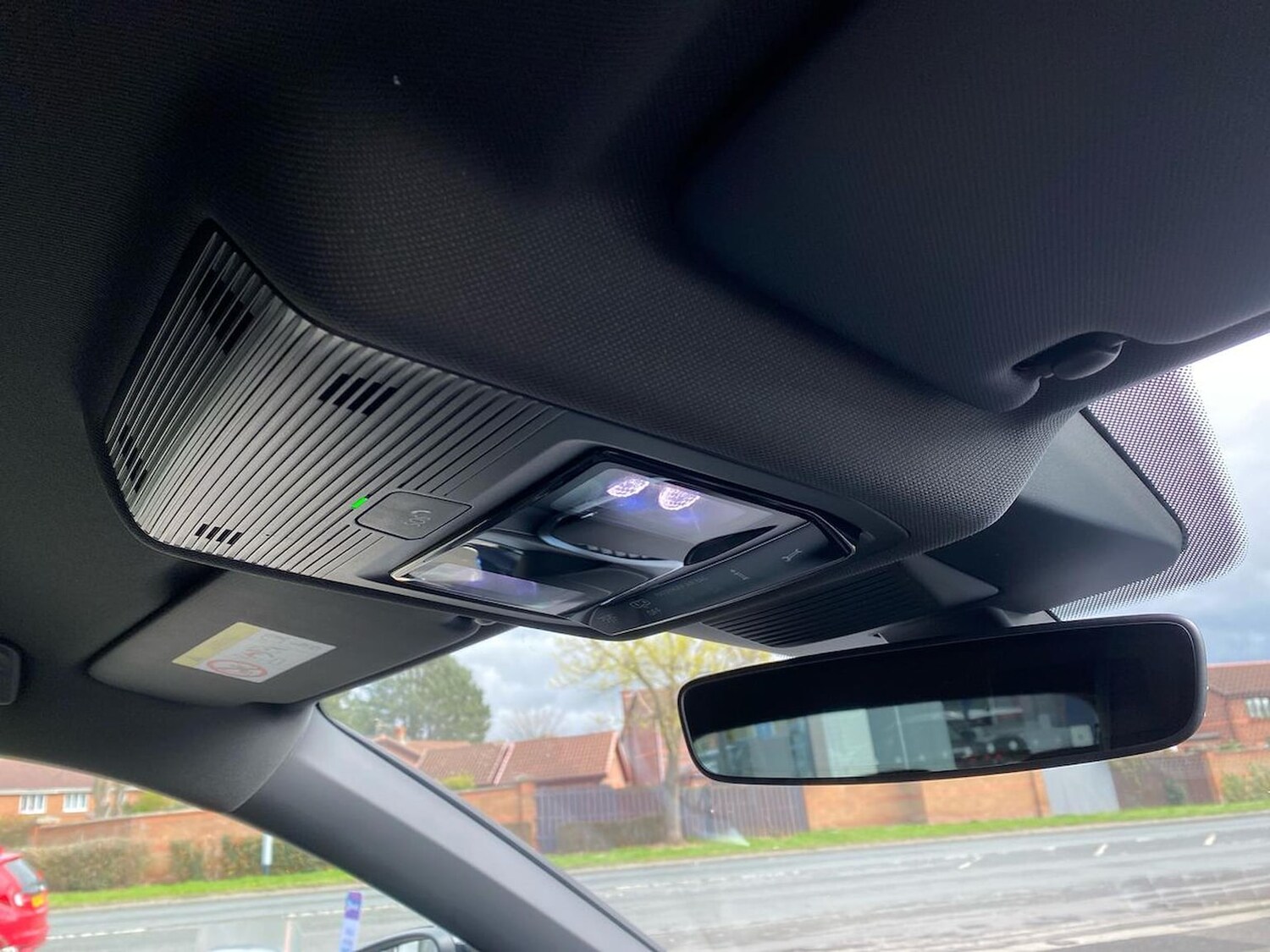 Used Volkswagen T-Roc 2026 for sale - 78195732: Photo 12