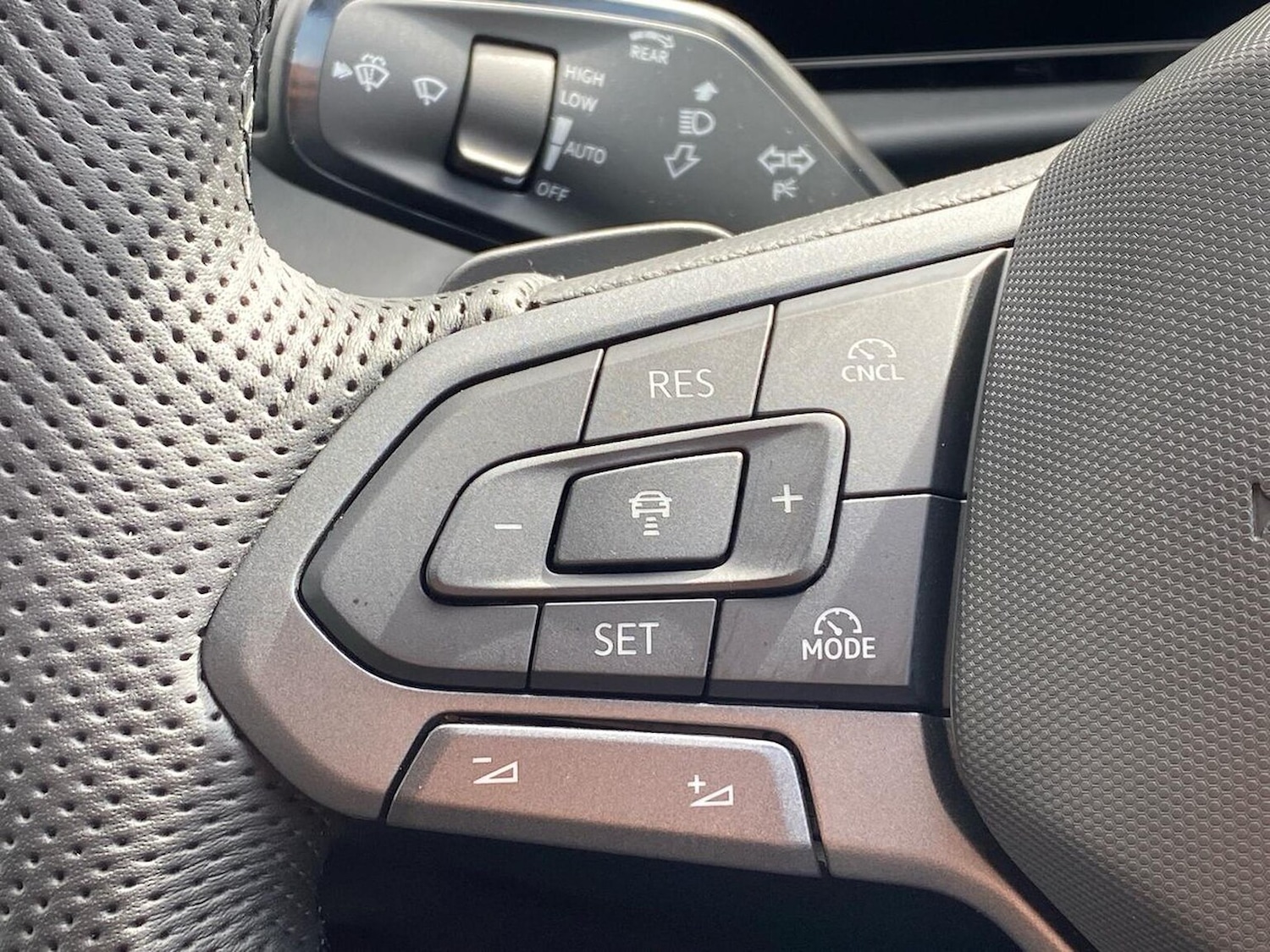 Used Volkswagen T-Roc 2026 for sale - 78195732: Photo 25