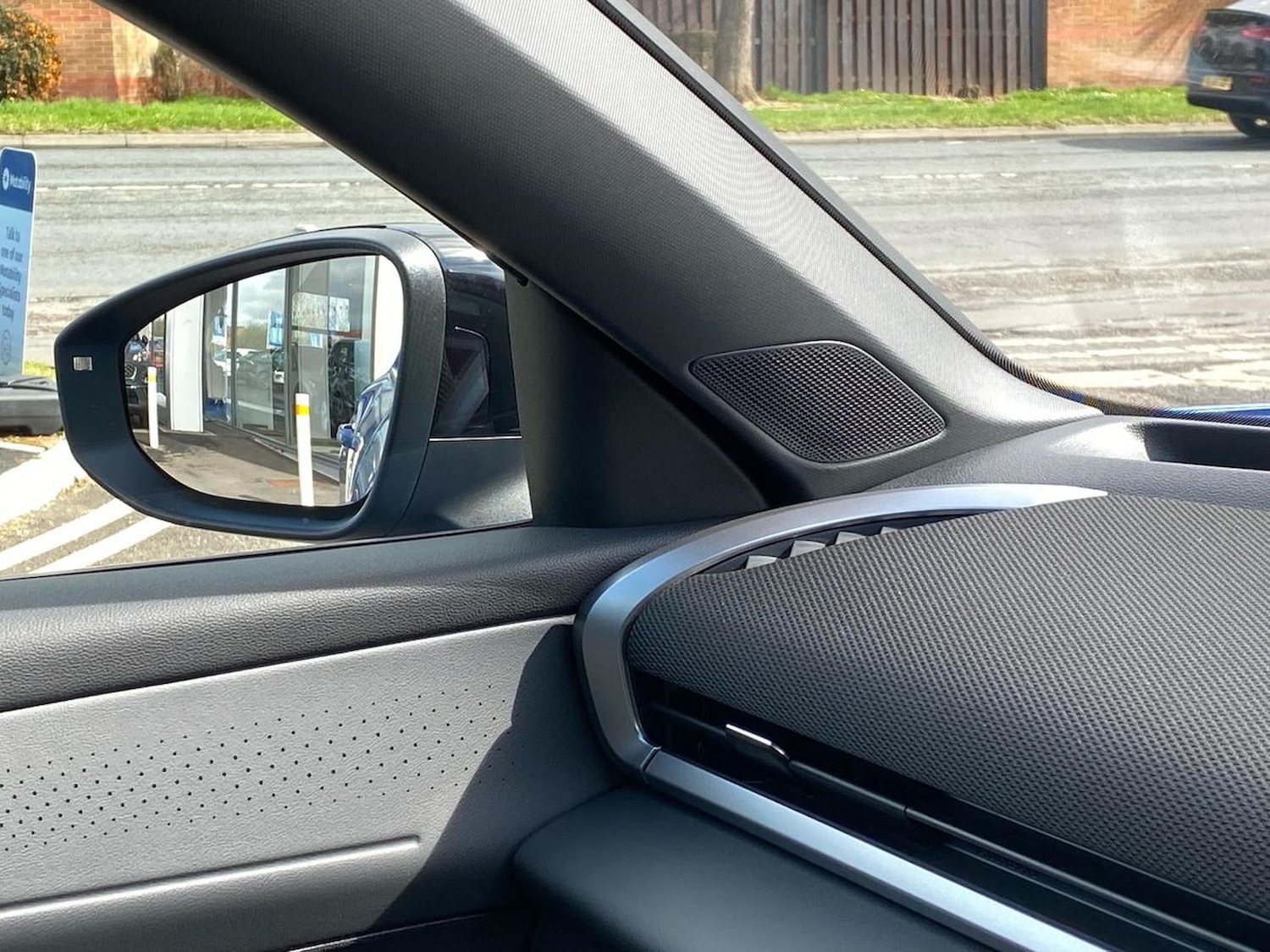 Used Volkswagen T-Roc 2026 for sale - 78195732: Photo 28