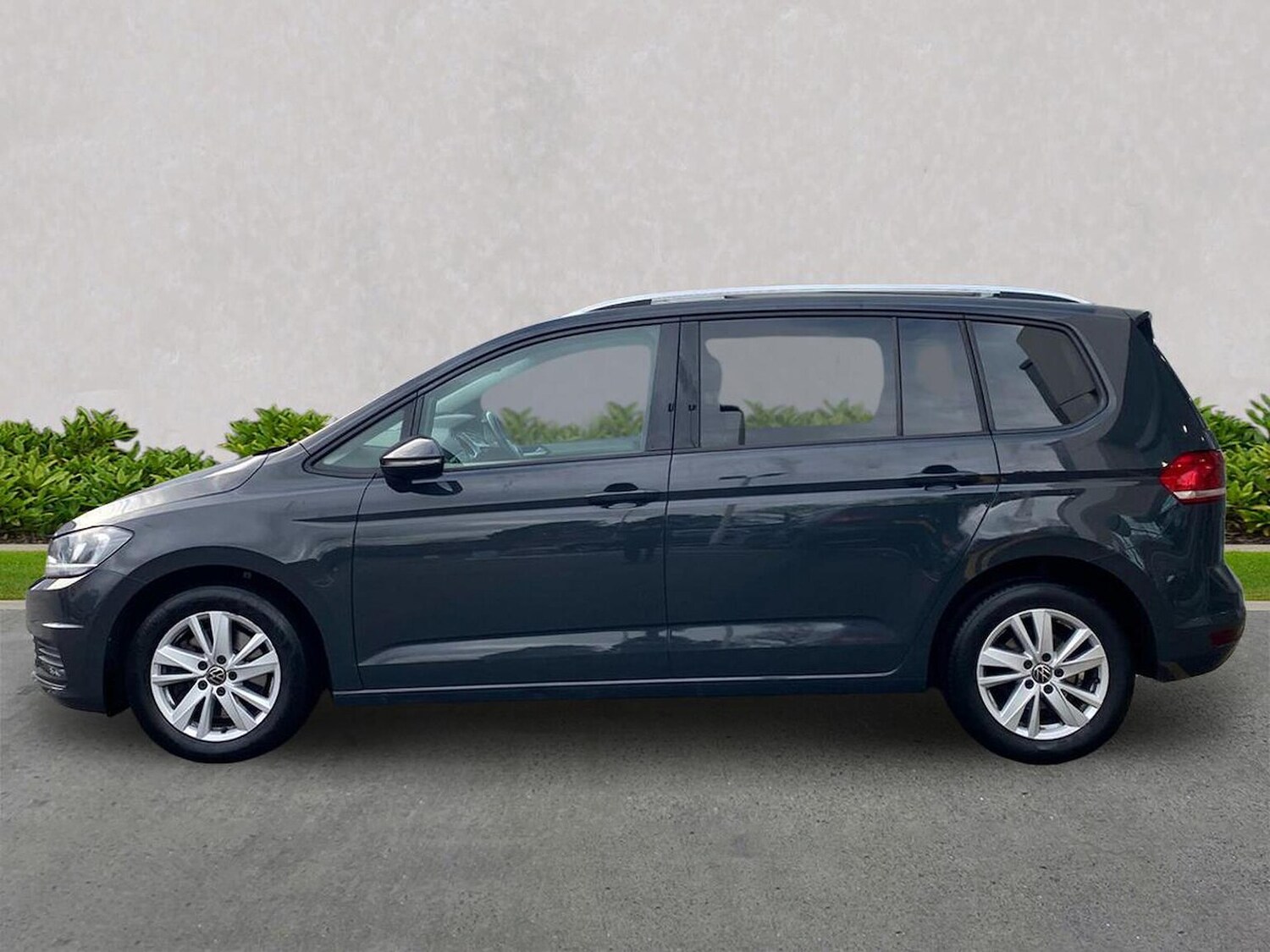 Used Volkswagen Touran 2020 for sale - 76846099: Photo 12