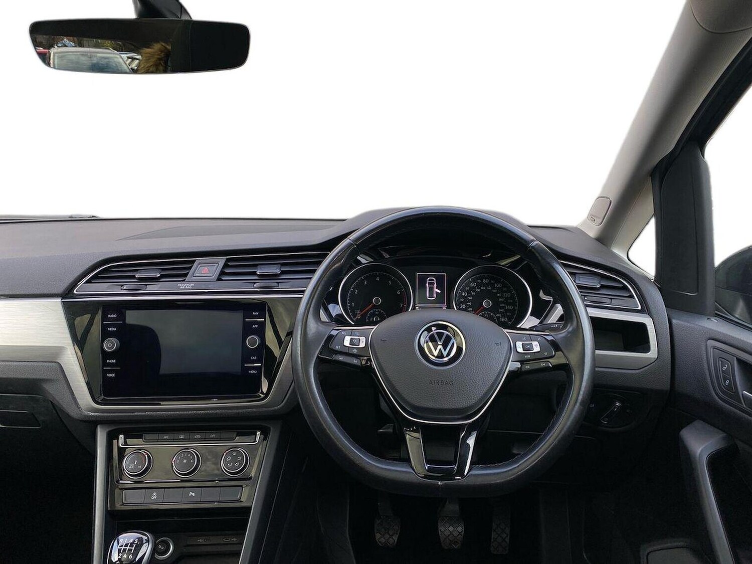 Used Volkswagen Touran 2020 for sale - 76846099: Photo 6