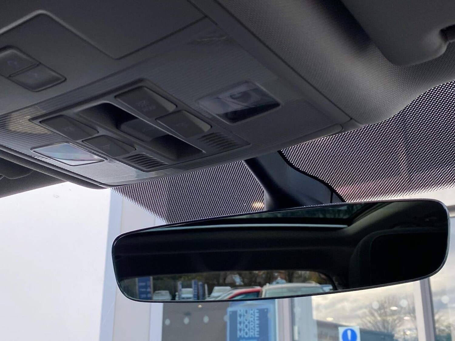 Used Volkswagen Touran 2020 for sale - 76846099: Photo 8