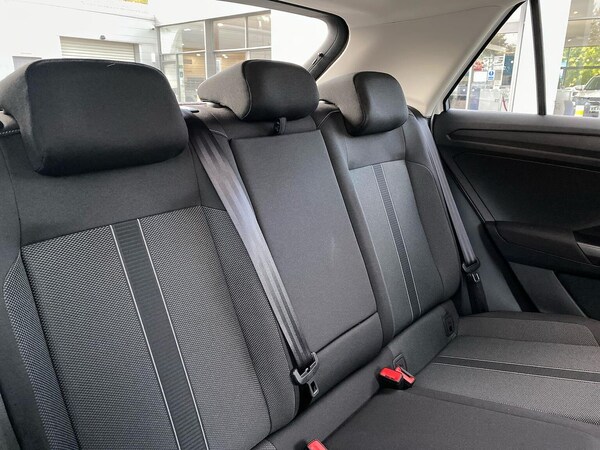 Used Volkswagen T-Roc 2025 for sale - 76237006: Photo 13
