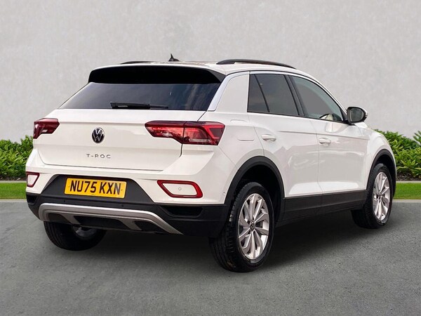 Used Volkswagen T-Roc 2025 for sale - 76237006: Photo 15