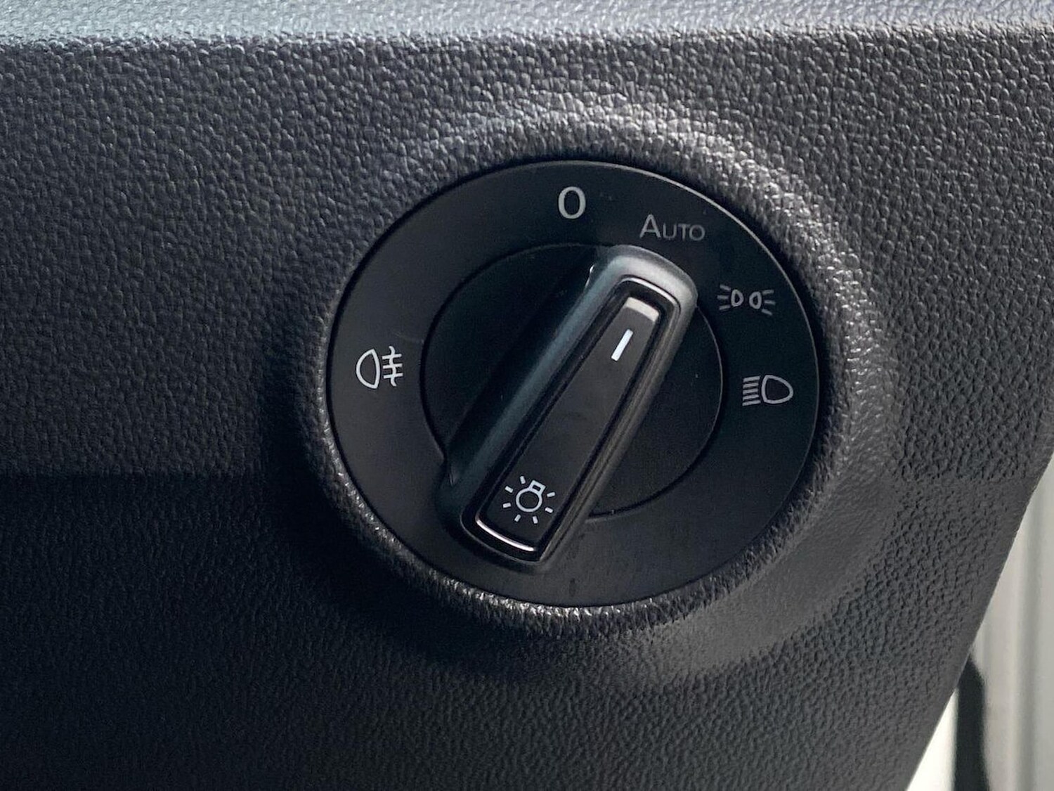 Used Volkswagen T-Roc 2025 for sale - 76237006: Photo 22