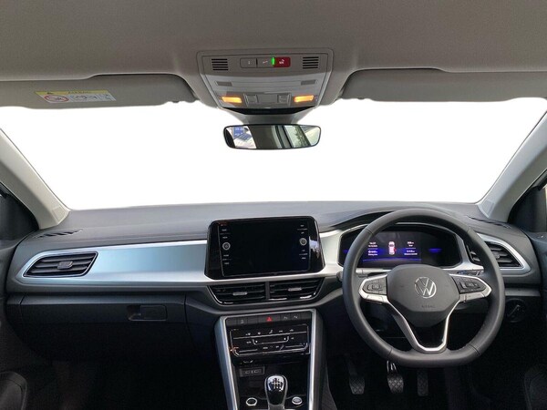 Used Volkswagen T-Roc 2025 for sale - 76237006: Photo 8