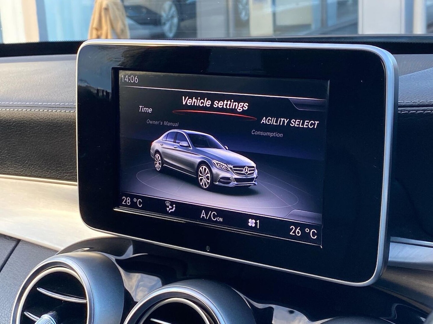 Used Mercedes-Benz C Class 2015 for sale - 77077297: Photo 18