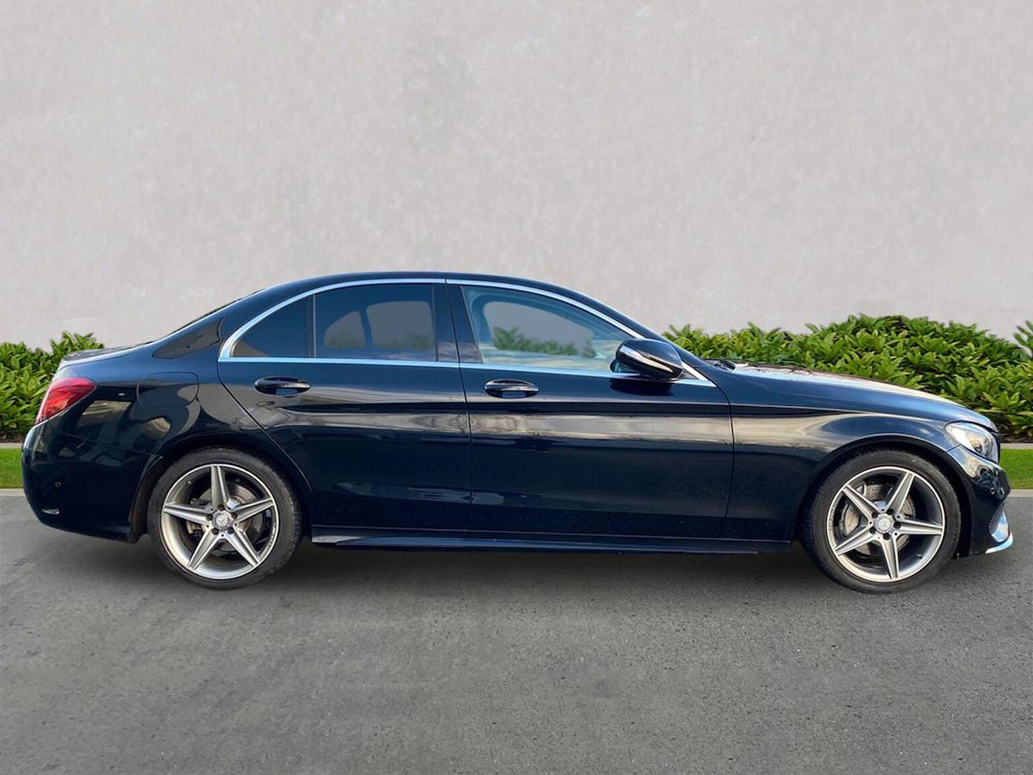 Used Mercedes-Benz C Class 2015 for sale - 77077297: Photo 3