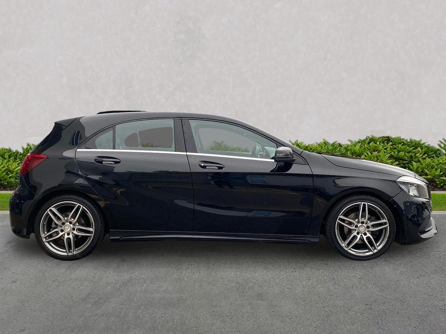 Used Mercedes-Benz A-Class 2016 for sale - 76531405: Photo 3