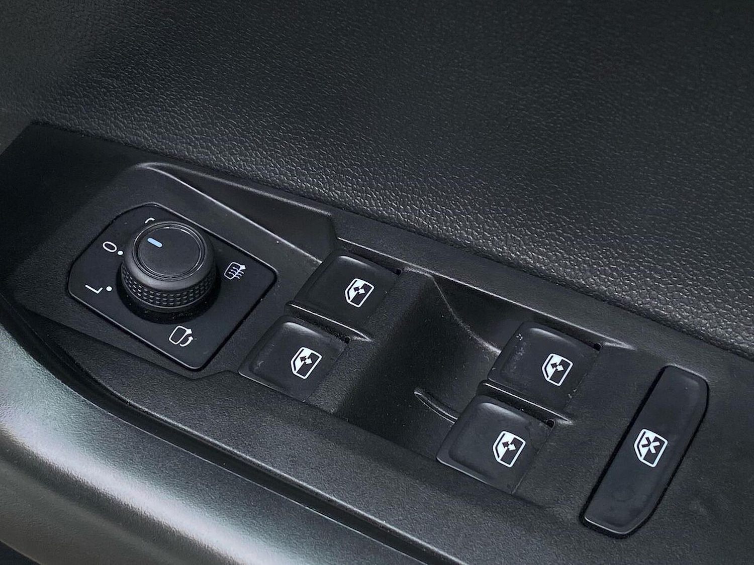 Used Volkswagen Polo 2022 for sale - 76422298: Photo 17