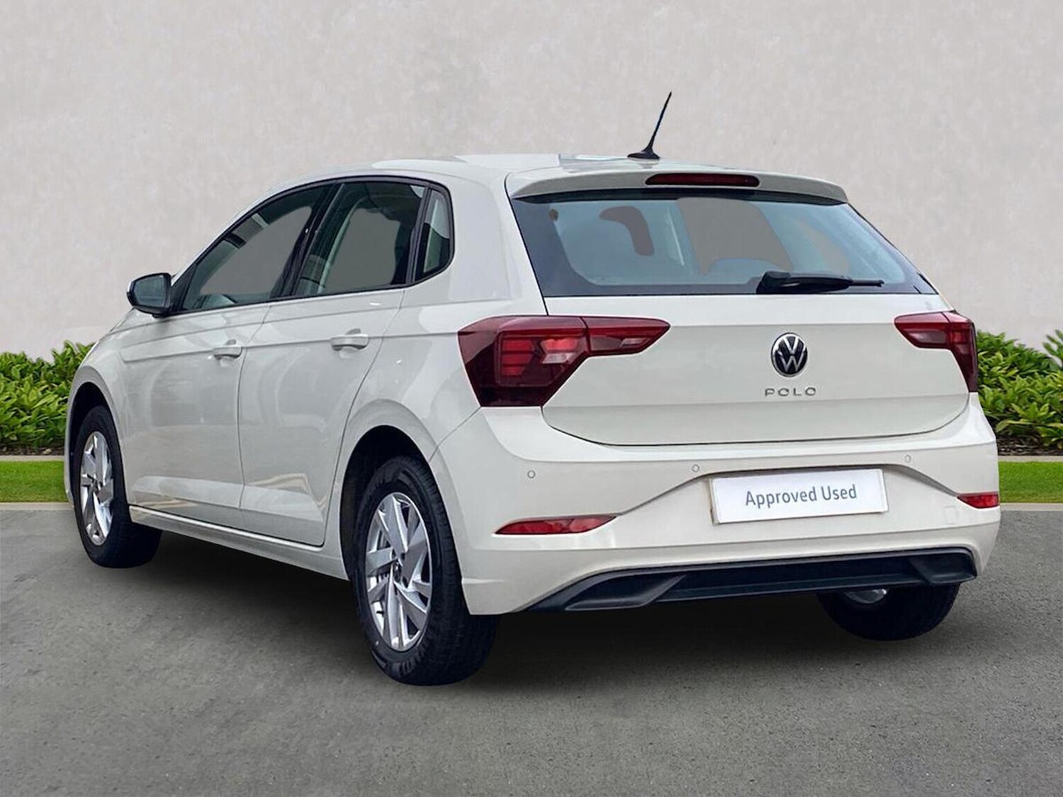 Used Volkswagen Polo 2022 for sale - 76422298: Photo 2