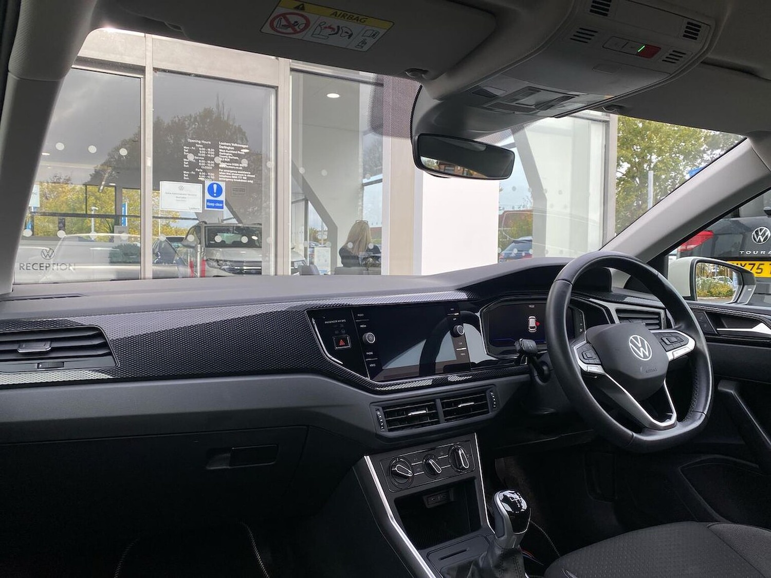 Used Volkswagen Polo 2022 for sale - 76422298: Photo 6