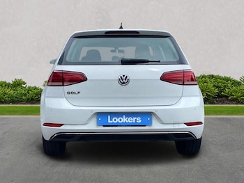 Used Volkswagen Golf 2018 for sale - 79121130: Photo