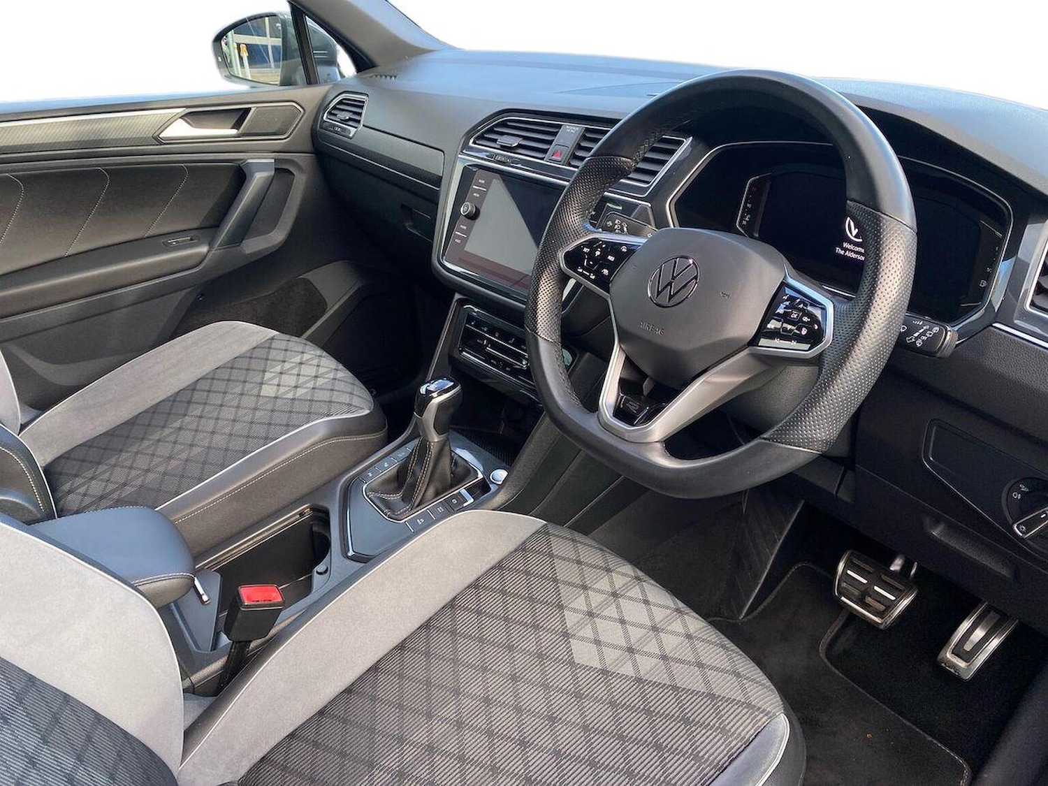 Used Volkswagen Tiguan 2023 for sale - 76437246: Photo 12