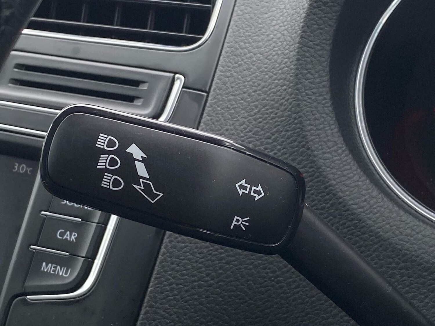 Used Volkswagen Polo 2015 for sale - 76628202: Photo 24