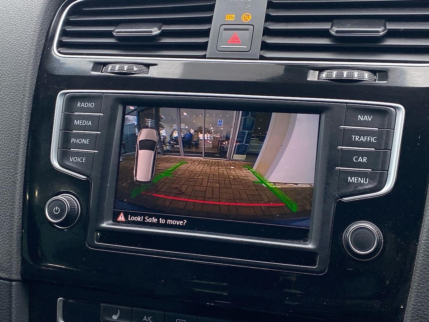 Used Volkswagen Golf 2016 for sale - 77056773: Photo 19