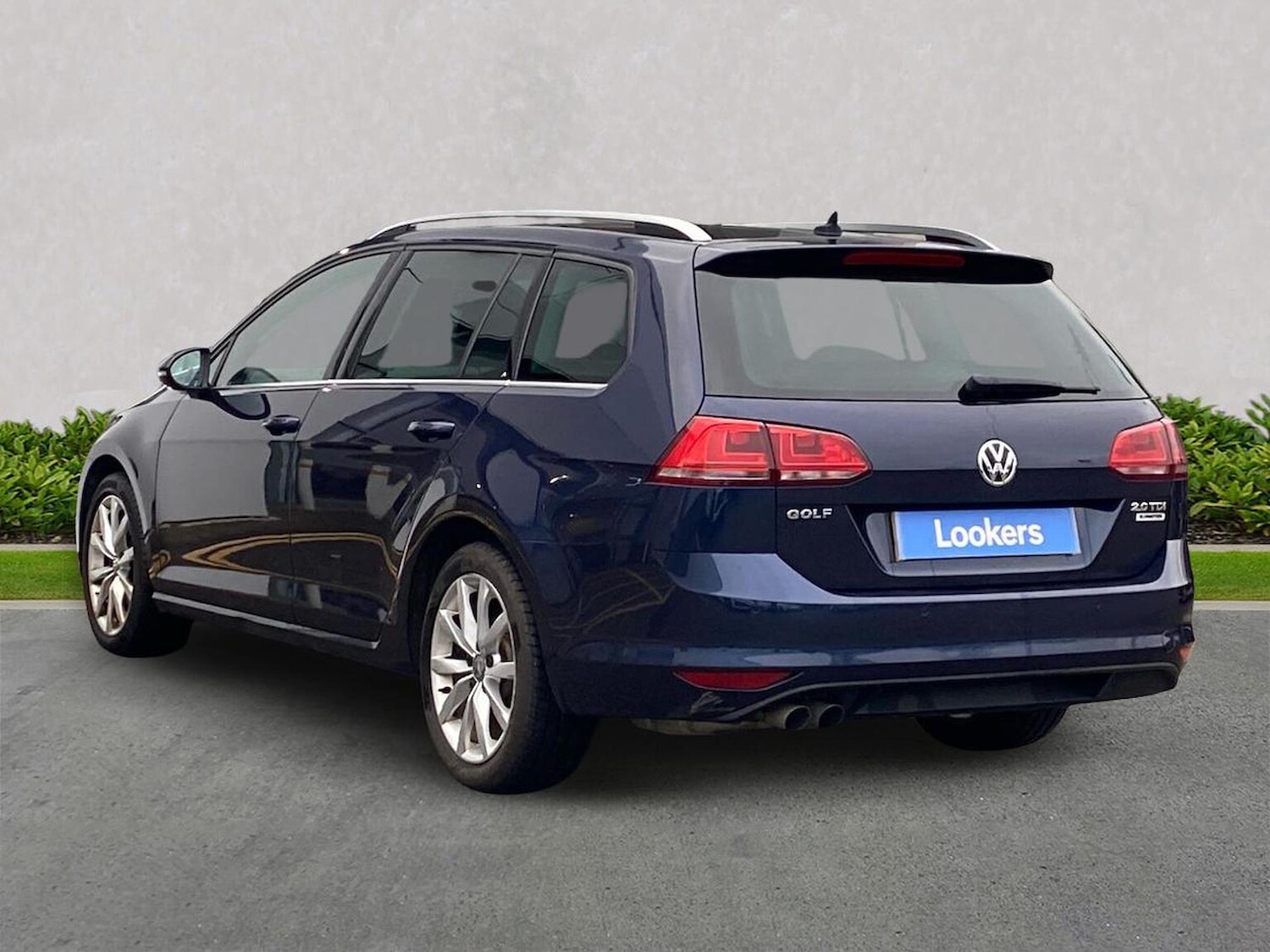 Used Volkswagen Golf 2016 for sale - 77056773: Photo 2