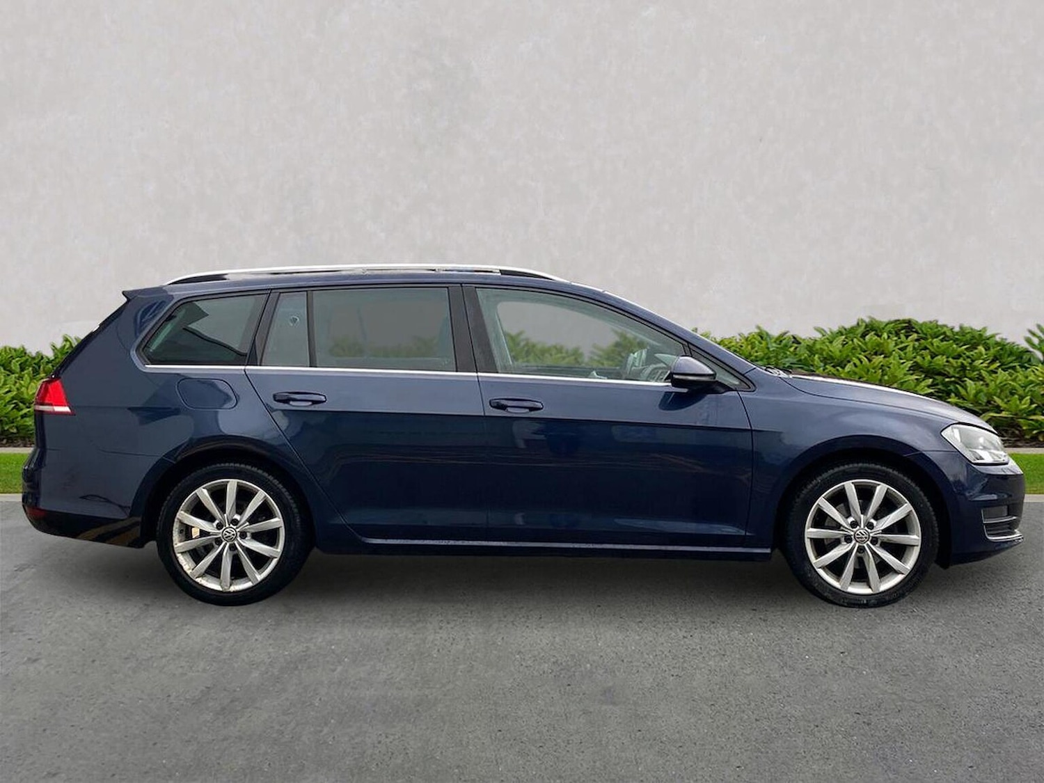 Used Volkswagen Golf 2016 for sale - 77056773: Photo 3