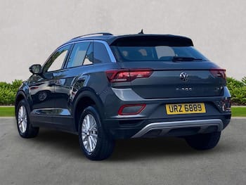 Used Volkswagen T-Roc 2023 for sale - 79620397: Photo