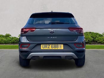 Used Volkswagen T-Roc 2023 for sale - 79620397: Photo