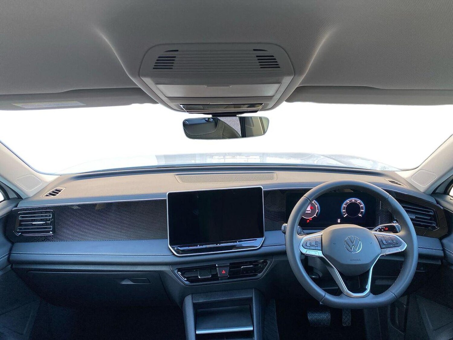 Used Volkswagen Tiguan 2025 for sale - 77528888: Photo 8