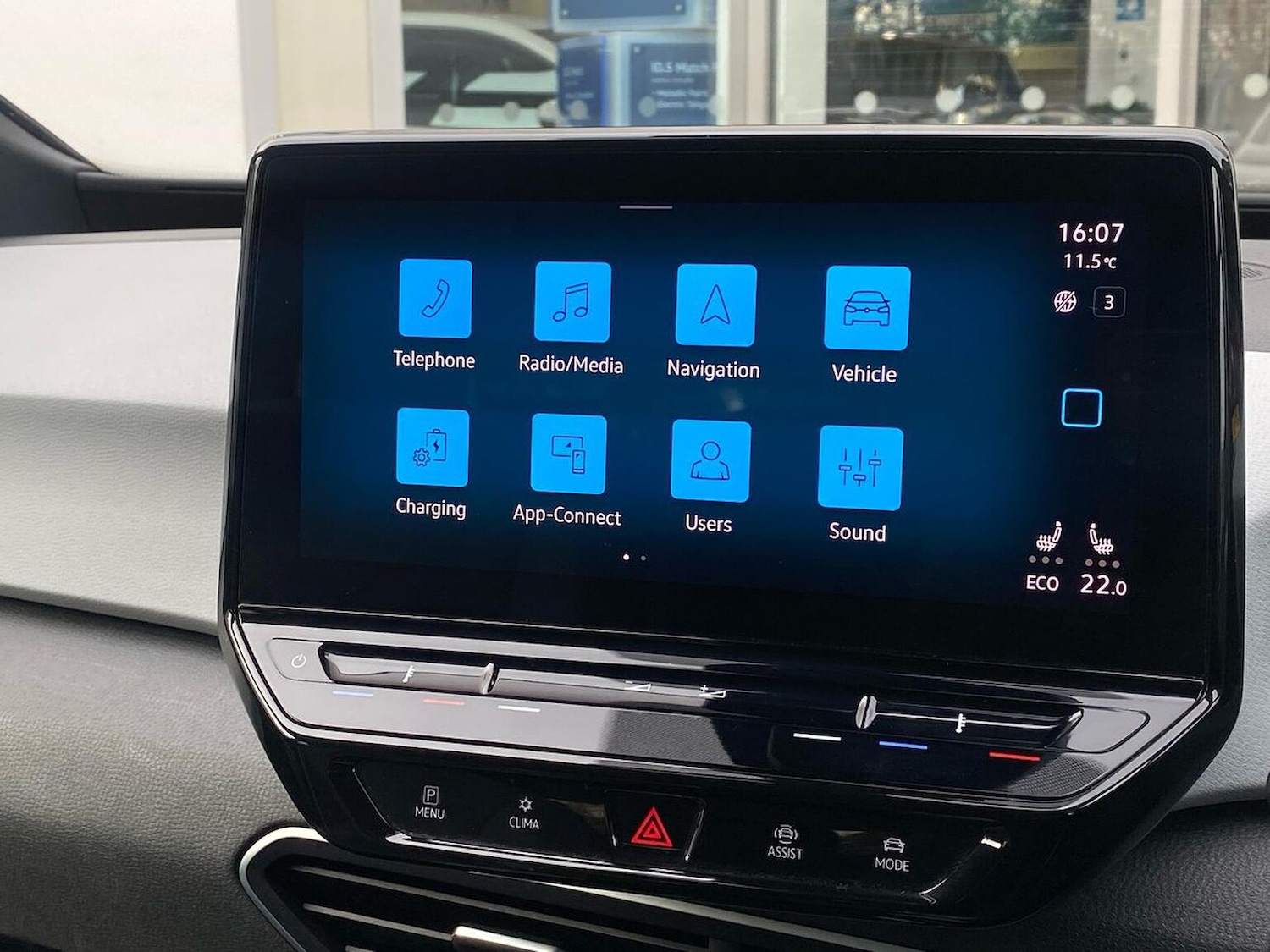 Used Volkswagen ID.3 2021 for sale - 76369175: Photo 10