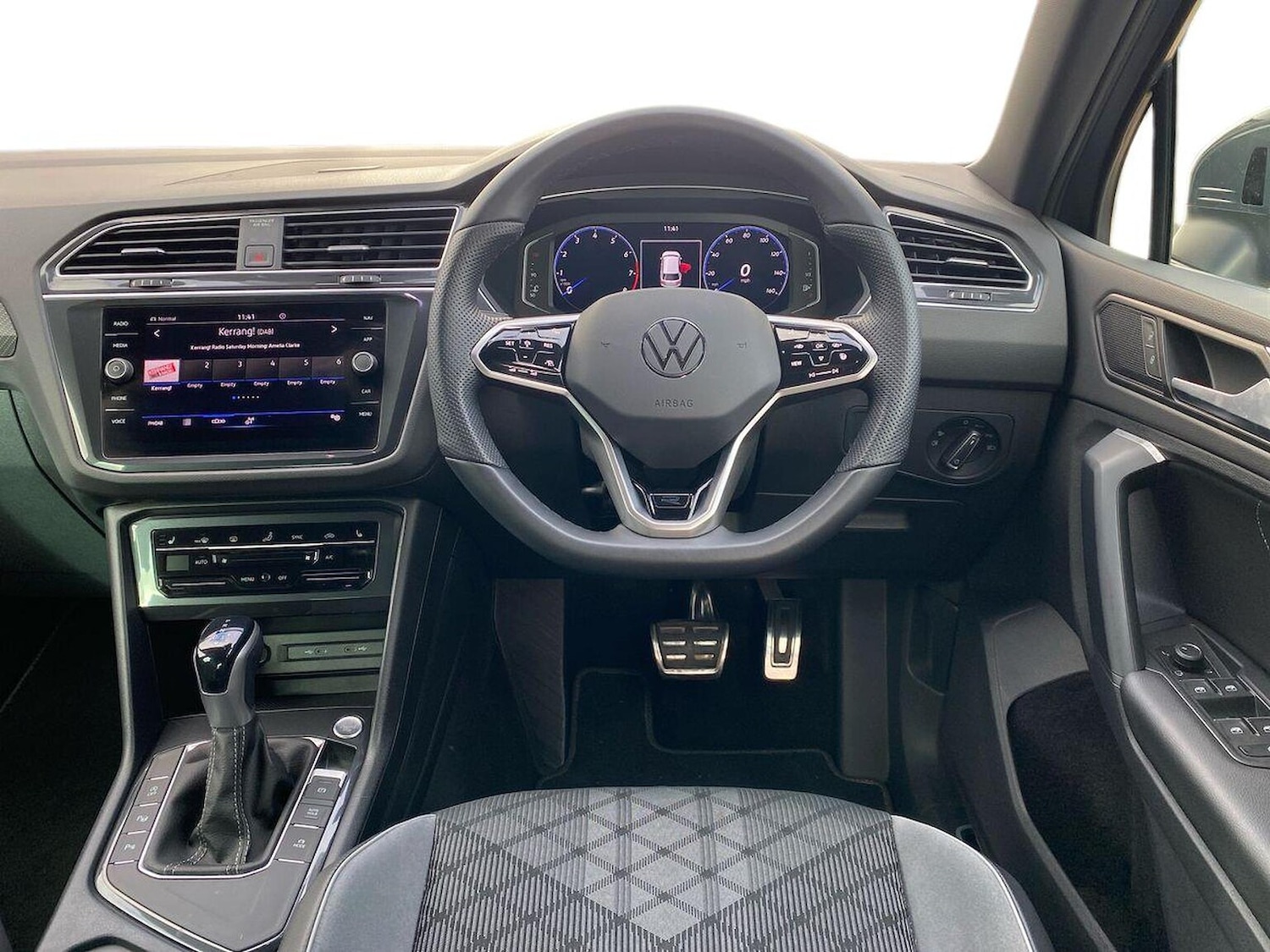 Used Volkswagen Tiguan 2023 for sale - 76437252: Photo 8