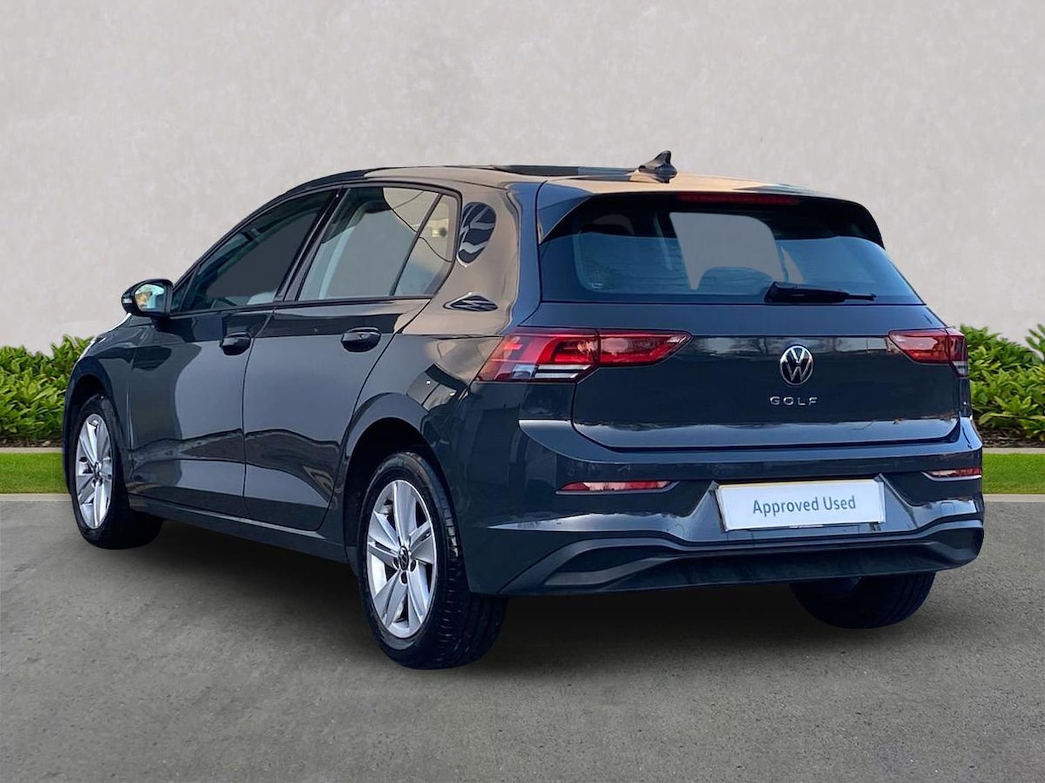 Used Volkswagen Golf 2024 for sale - 76799402: Photo 2