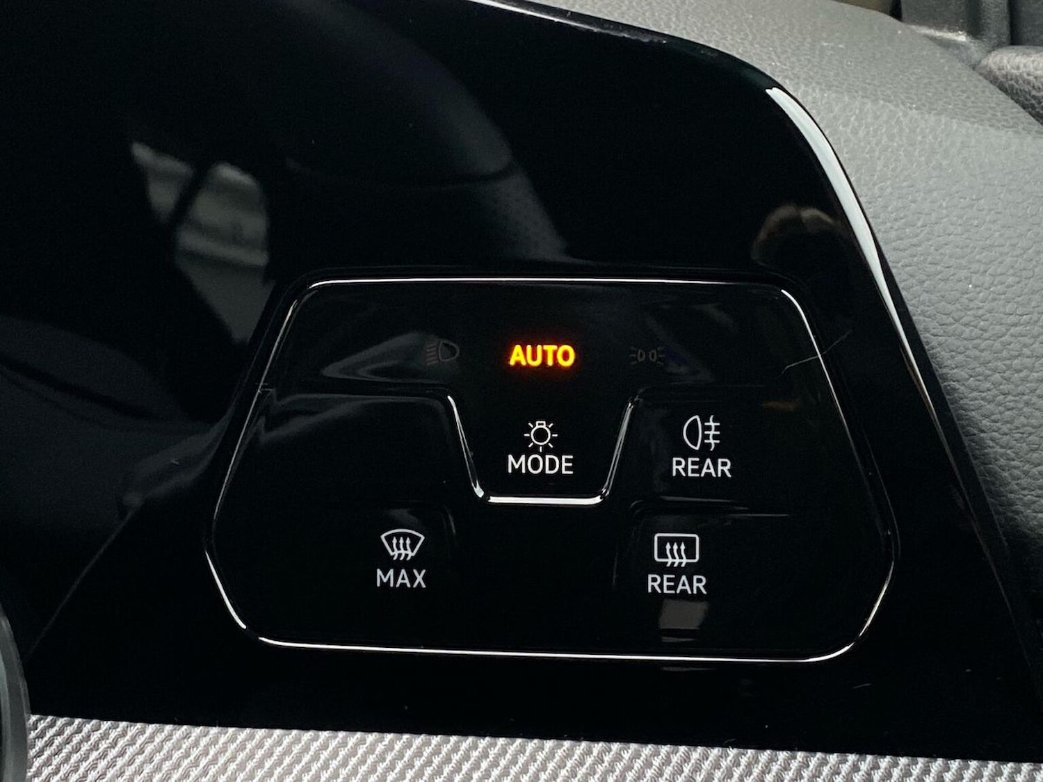 Used Volkswagen Golf 2025 for sale - 76666185: Photo 18