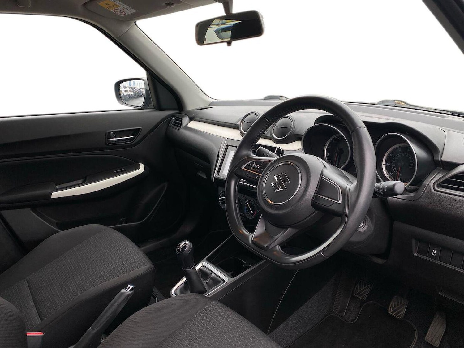 Used Suzuki Swift 2019 for sale - 77916145: Photo 10