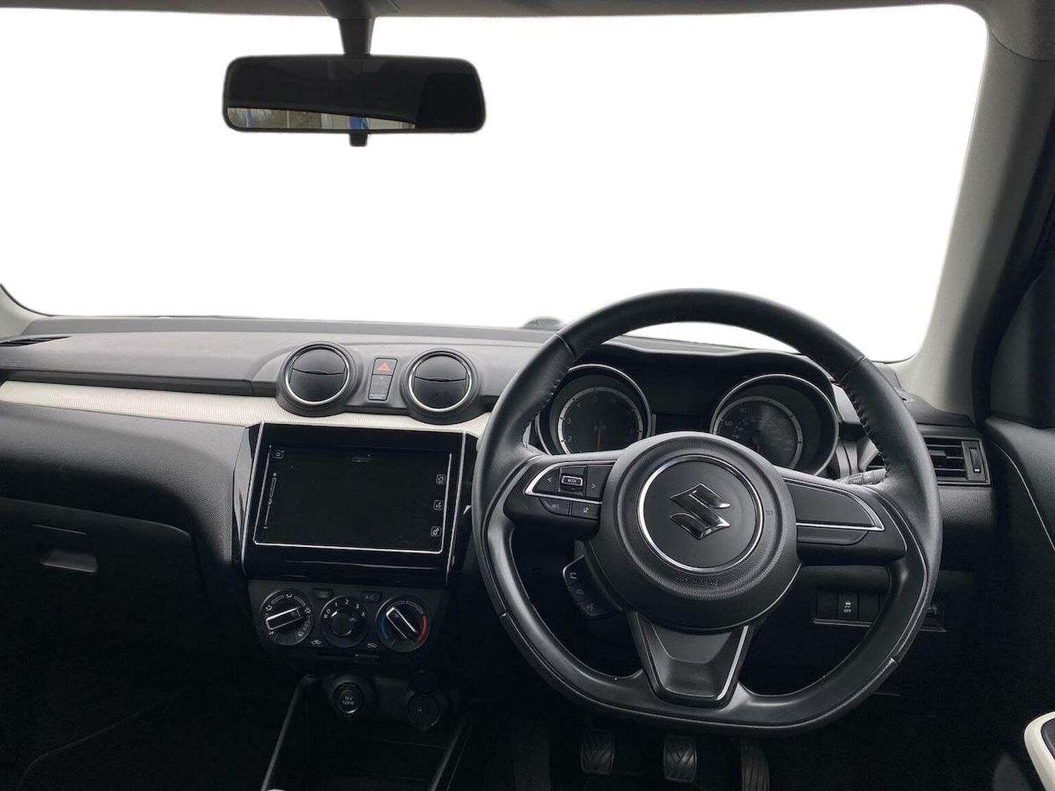 Used Suzuki Swift 2019 for sale - 77916145: Photo 8