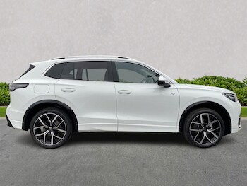 Used Volkswagen Tiguan 2025 for sale - 76134158: Photo