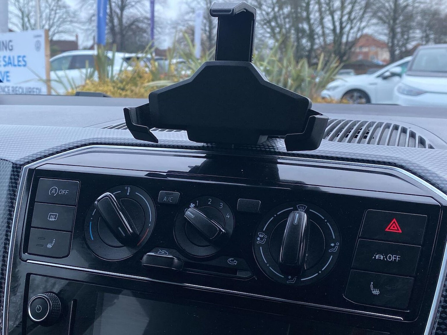 Used Volkswagen up! 2022 for sale - 77028161: Photo 10