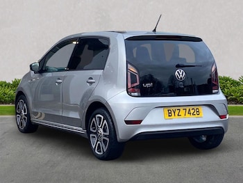 Used Volkswagen up! 2022 for sale - 77028161: Photo