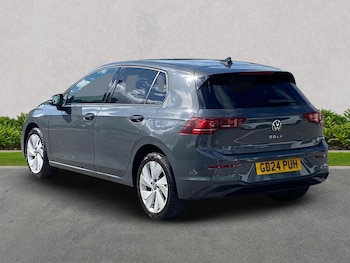 Used Volkswagen Golf 2024 for sale - 75498215: Photo