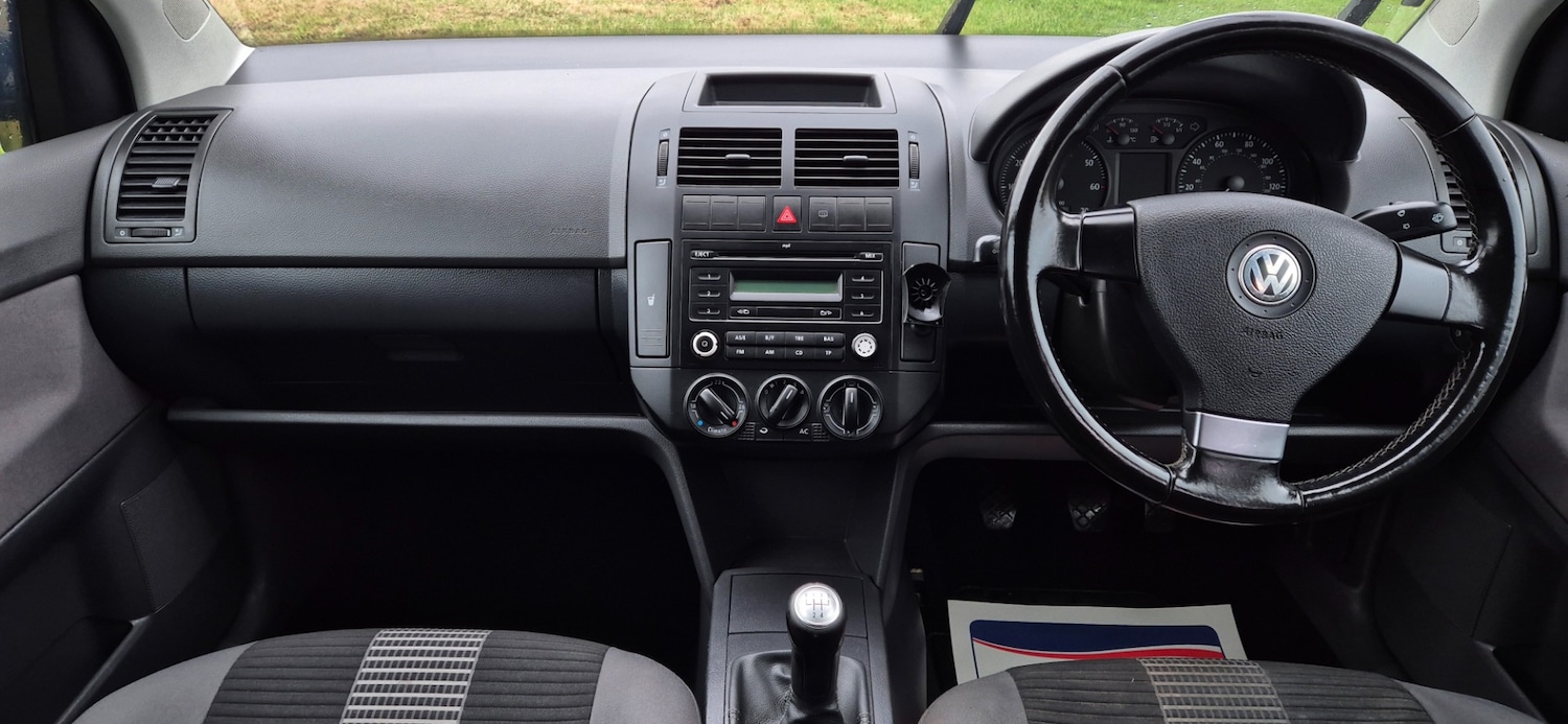 Used Volkswagen Polo 2009 for sale - 77508767: Photo 12