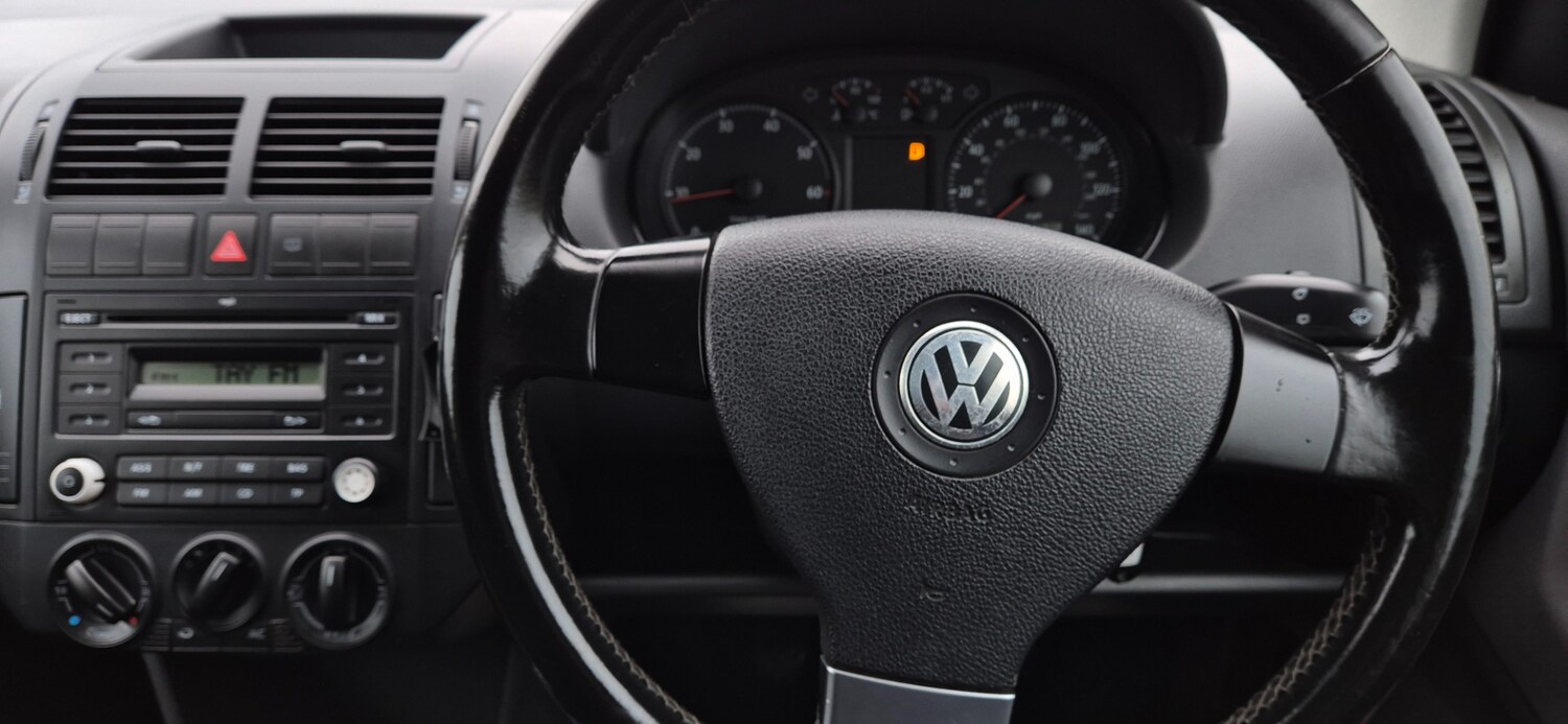 Used Volkswagen Polo 2009 for sale - 77508767: Photo 17