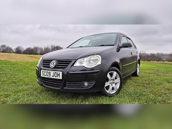 Used Volkswagen Polo 2009 for sale - 77508767: Photo