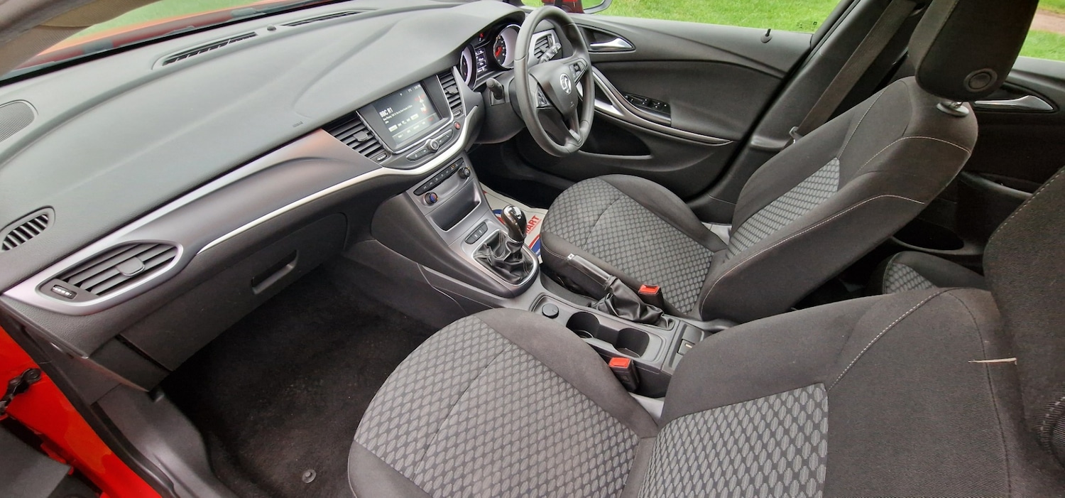 Used Vauxhall Astra 2017 for sale - 76720353: Photo 12
